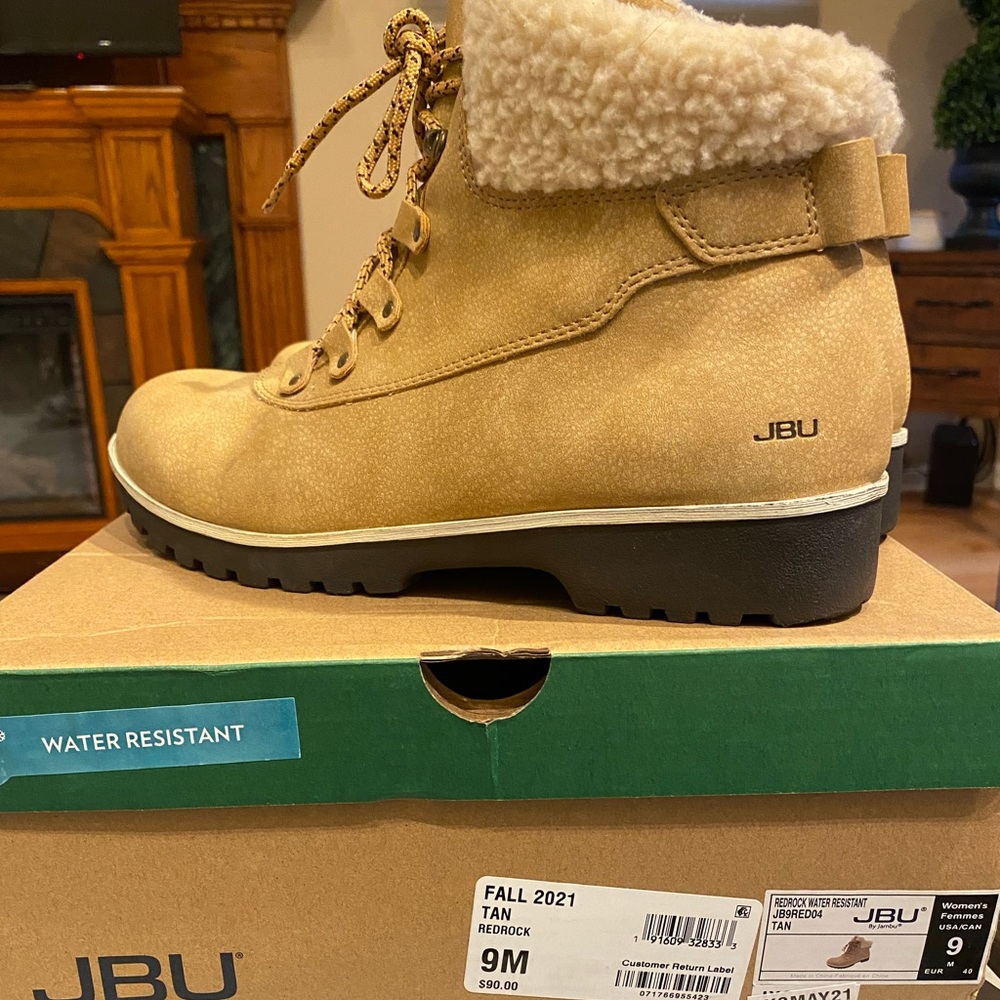 JBU by Jambu Redrock Tan Boots, 9M womens Water Resistant